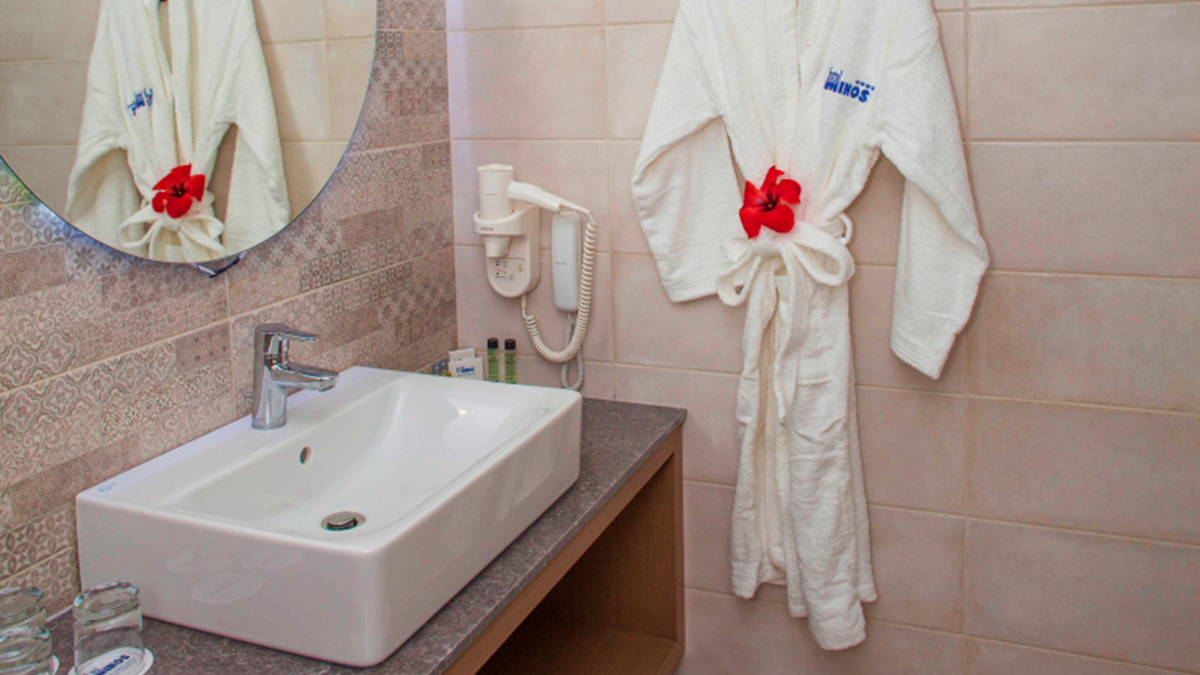 Minos ApartHotel - NR